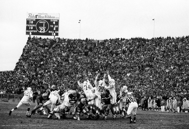 1965packers-colts12-26-chandlerkick